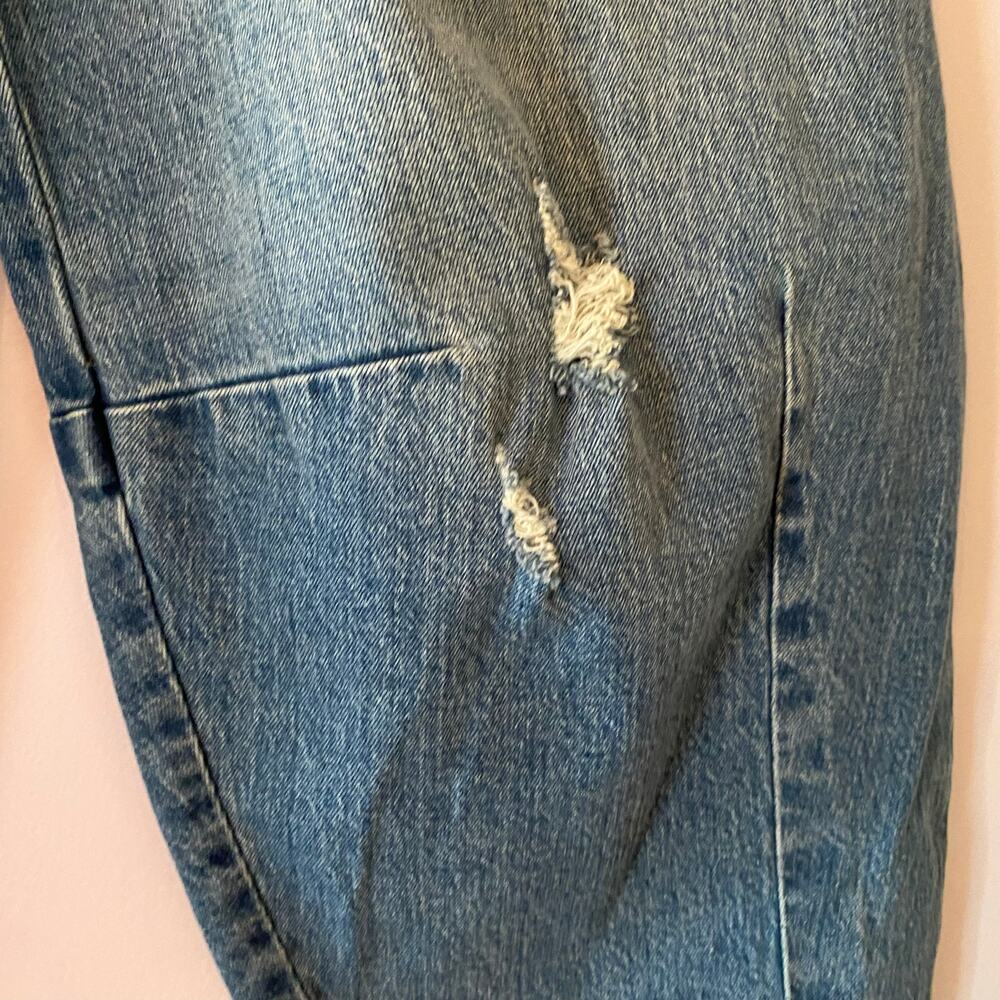 NWT KanCan Barrel Leg High Rise Horseshoe Fit Jeans Medium Wash Women's 9 / 28 - Picture 5 of 13